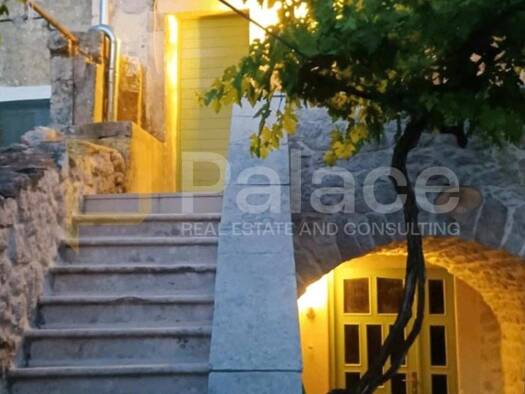 Haus zum Kauf 210.000 € 3 Zimmer 94 m² Rava