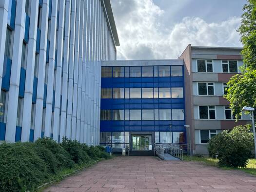 Bürofläche zur Miete provisionsfrei 2.200 m² Bürofläche teilbar von 520 m² bis 2.200 m² Reichenbrand Chemnitz 09117