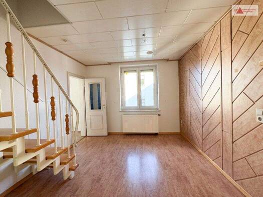 Maisonette zur Miete 510 € 5 Zimmer 85 m² 1. Geschoss frei ab sofort Puschmannstr. 8 Hohndorf 09394