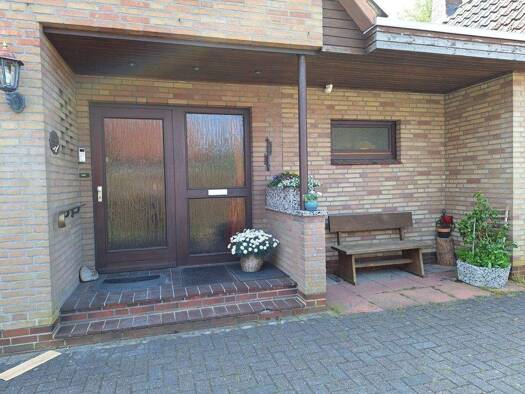 Einfamilienhaus zum Kauf 319.000 € 8 Zimmer 170 m² 10.045 m² Grundstück Klein Scharrel Edewecht / Klein Scharrel 26188