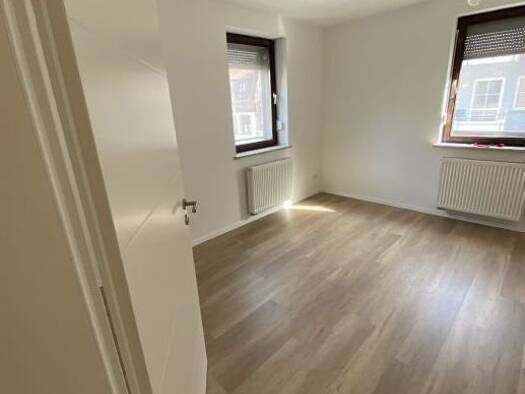 Wohnung zur Miete 735 € 2 Zimmer 57 m² 1. Geschoss frei ab sofort Königstraße 13 Innenstadt Fürth 90762