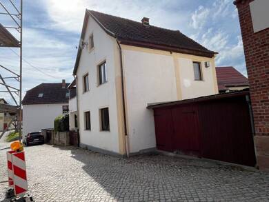 Haus zum Kauf 90.000 € 9 Zimmer 200 m² 220 m² Grundstück frei ab sofort Lobeda - Ost Jena 07747