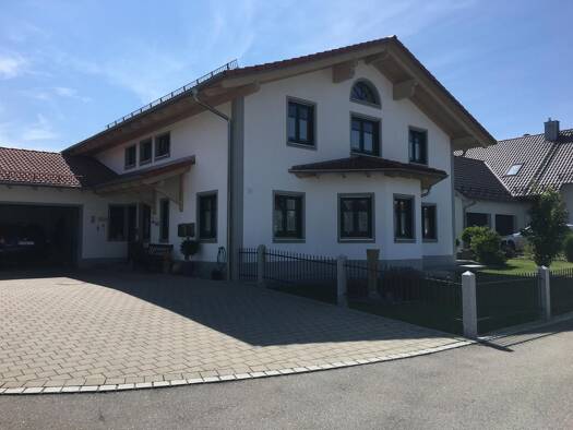 Wohnung zur Miete 800 € 2 Zimmer 67 m² 1. Geschoss frei ab sofort Meilenhofen Mainburg 84048