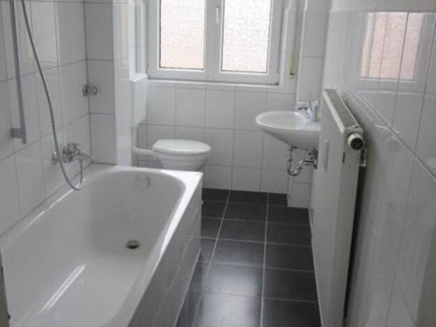 Wohnung zur Miete 692 € 2,5 Zimmer 53,3 m² frei ab 25.04.2026 Schlüsselfelderstr. 4 Maxfeld Nürnberg 90409