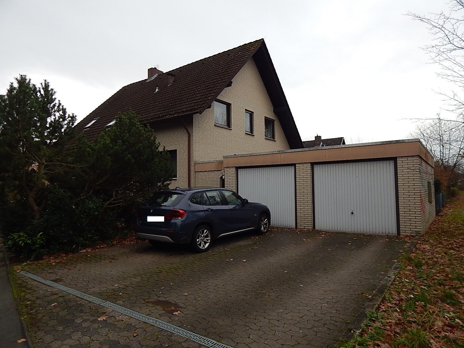 Mehrfamilienhaus zum Kauf 460.000 € 6 Zimmer 191 m²<br/>Wohnfläche 771 m²<br/>Grundstück Grone - Süd Göttingen 37081