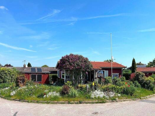 Haus zum Kauf 219.000 € 3 Zimmer 50 m² 444 m² Grundstück Hohenfelde 24257