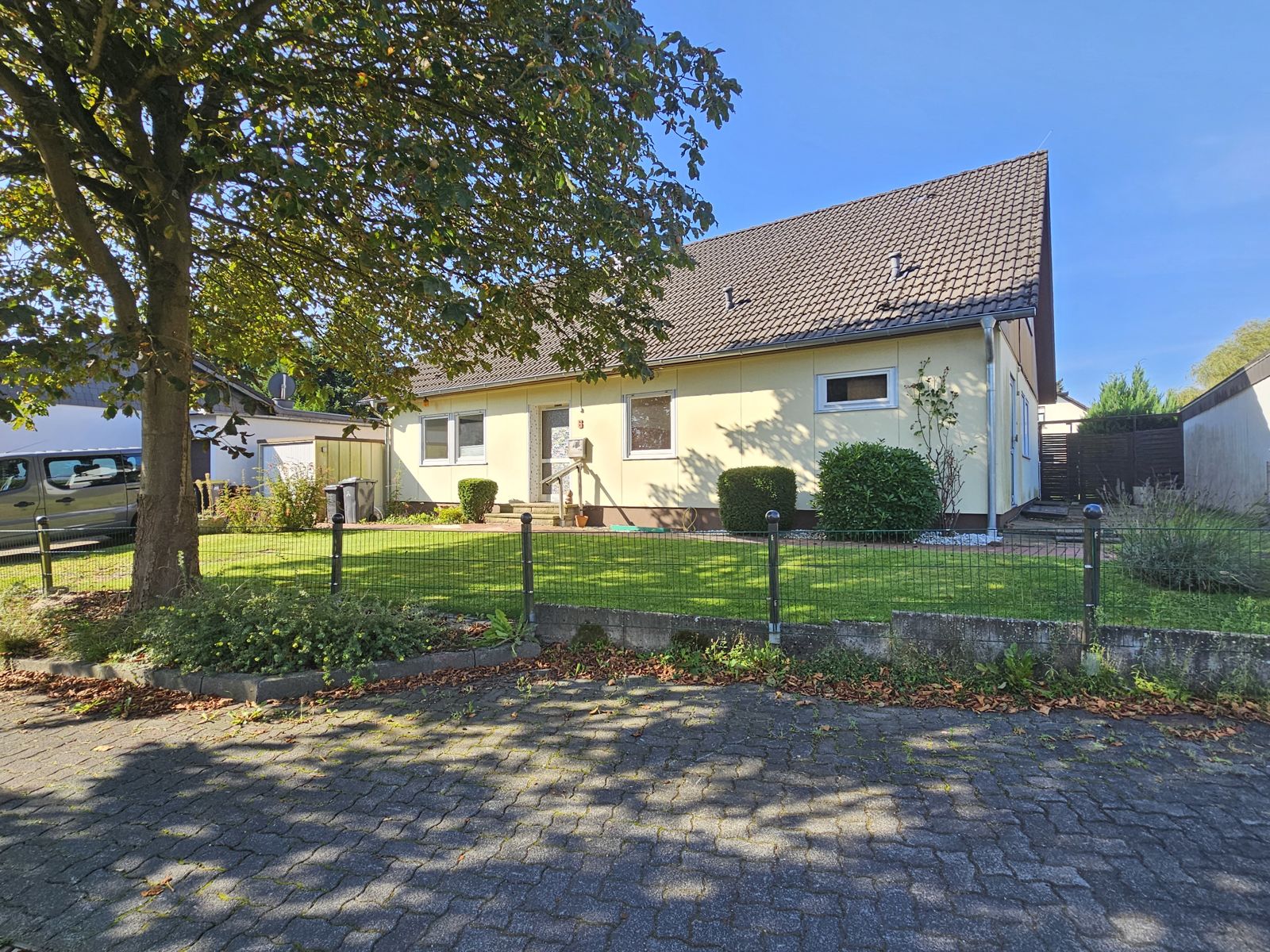 Einfamilienhaus zum Kauf 298.000 € 7 Zimmer 180 m²<br/>Wohnfläche 599 m²<br/>Grundstück Seelscheid Neunkirchen-Seelscheid / Seelscheid 53819