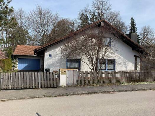 Einfamilienhaus zum Kauf 6 Zimmer 225 m² 644 m² Grundstück frei ab sofort Kiem-Pauli-Weg 75 Neubiberg Neubiberg 85579
