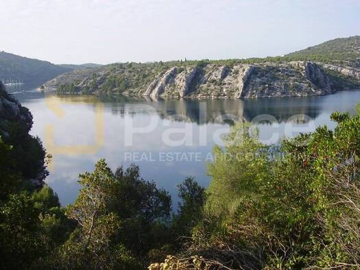 Wohn- und Gewerbegrundstück zum Kauf 413.000 € Šibenik 22000