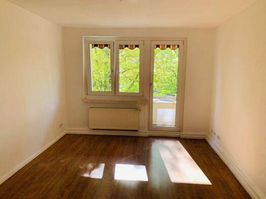 Wohnung zur Miete 436 € 2 Zimmer 49 m² 4. Geschoss Venise-Gosnat-Straße 27 Nord Brandenburg 14770