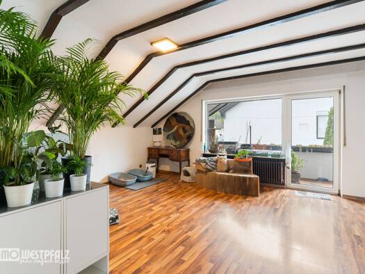 Wohnung zum Kauf 105.000 € 2 Zimmer 61,6 m² 1. Geschoss Dahn 66994