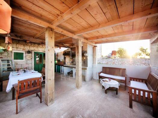 Reihenmittelhaus zum Kauf 320.000 € 3 Zimmer 105 m² 100 m² Grundstück Vis 21480
