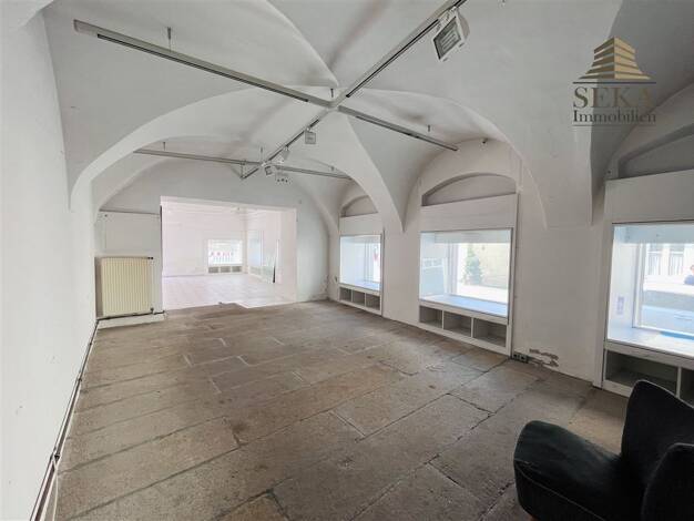 Immobilie zum Kauf 88.000 € 3 Zimmer Viechtach 94234