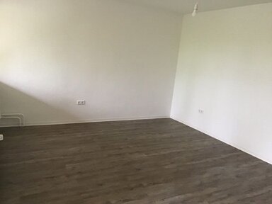 Wohnung zur Miete 822,33 € 3,5 Zimmer 95,6 m² 2. Geschoss frei ab 13.10.2024 Reichweinweg 14 Mühlenberg Hannover 30457