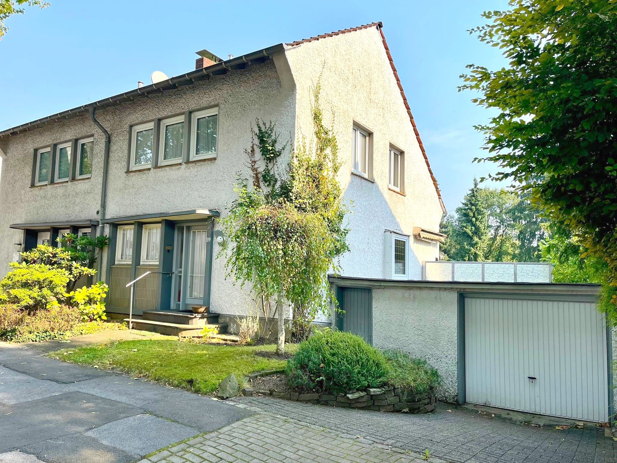 Doppelhaushälfte zum Kauf 365.000 € 3 Zimmer 100 m²<br/>Wohnfläche 615 m²<br/>Grundstück Haan Haan 42781