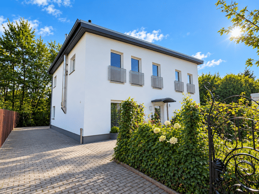 Einfamilienhaus zum Kauf 579.900 € 6 Zimmer 166 m² 523 m² Grundstück Oststeinbek Oststeinbek 22113