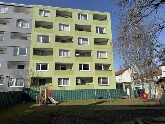 Mehrfamilienhaus zum Kauf als Kapitalanlage geeignet 1.950.000 € 980 m² 1.135 m² Grundstück Ricklingen Hannover 30459