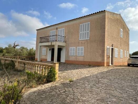 Haus zum Kauf 1.020.000 € 6 Zimmer 300 m² 16.000 m² Grundstück Porto 07680