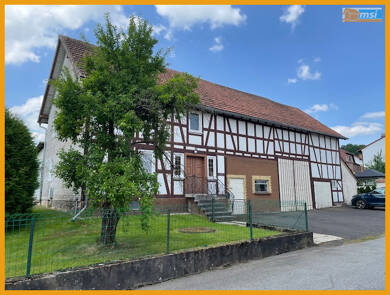 Bauernhaus zum Kauf provisionsfrei 109.000 € 6 Zimmer 130 m² 1.705 m² Grundstück Wallenrod Lauterbach 36341