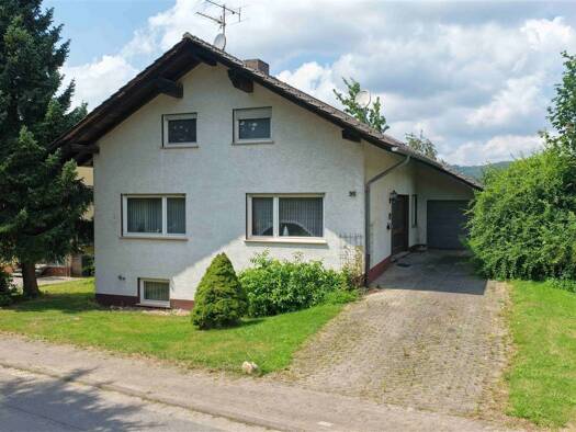 Einfamilienhaus zum Kauf 149.500 € 6 Zimmer 184 m² 629 m² Grundstück frei ab sofort Wanfried Wanfried 37281