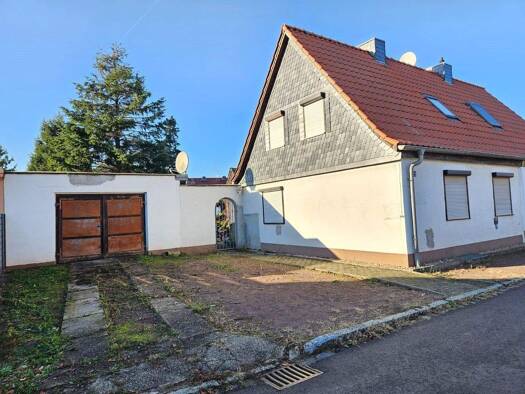 Doppelhaushälfte zum Kauf 199.500 € 3,5 Zimmer 75 m² 715 m² Grundstück Frohe Zukunft Halle 06118