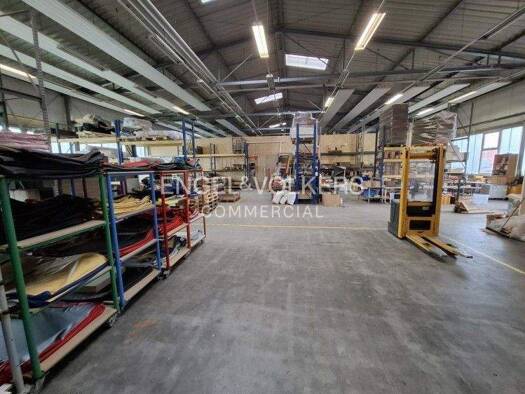 Halle/Industriefläche zum Kauf 1.910 m² Lagerfläche Berenbostel Garbsen 30827