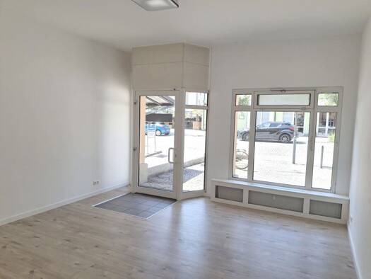Bürofläche zum Kauf 199.000 € 1 Zimmer 51,5 m² Bürofläche Deggendorf 94469