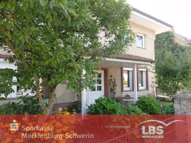 Einfamilienhaus zum Kauf 395.000 € 10 Zimmer 330 m² 2.000 m² Grundstück Neu Lübstorf Alt Meteln 19069