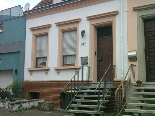 Einfamilienhaus zum Kauf 98.700 € 5 Zimmer 100 m² 323 m² Grundstück frei ab sofort Sulzbach Sulzbach/Saar 66280