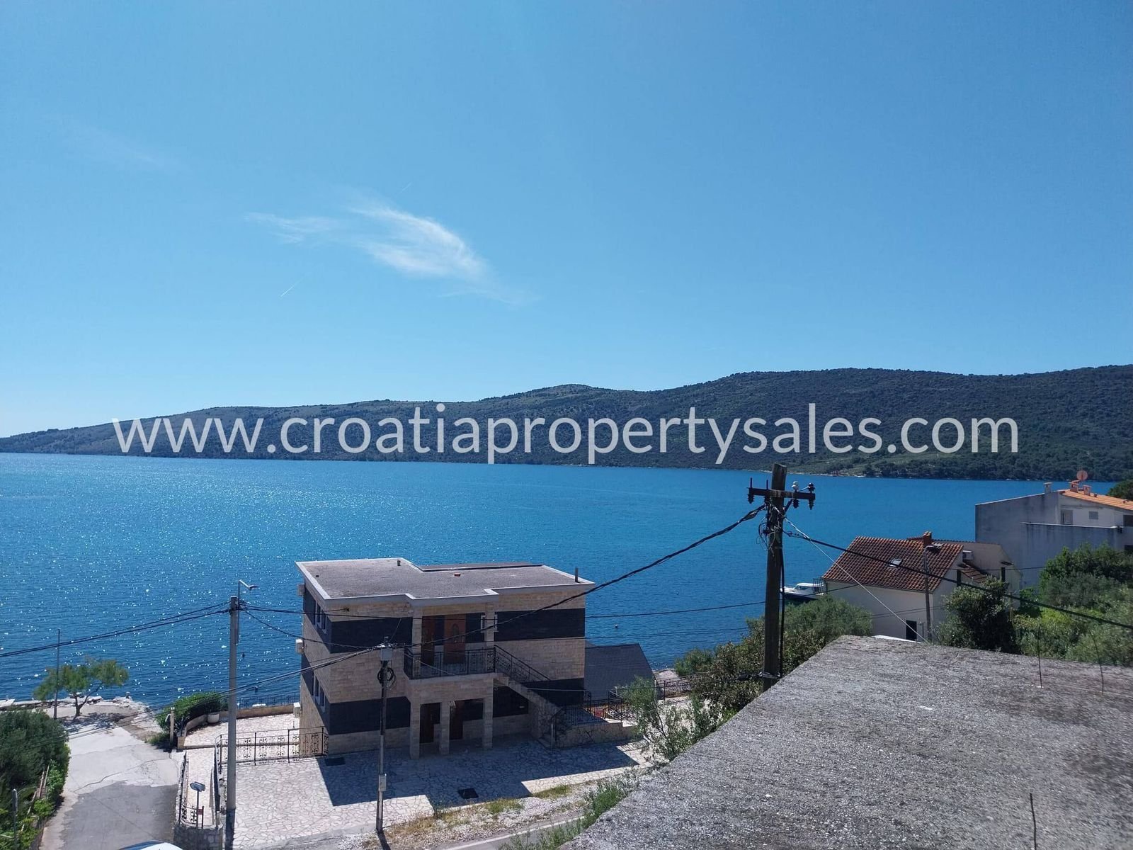 Haus zum Kauf 450.000 € 300 m²<br/>Wohnfläche Trogir