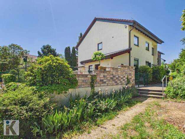 Mehrfamilienhaus zum Kauf 430.000 € 6 Zimmer 128 m² 548 m² Grundstück Fußgönheim 67136