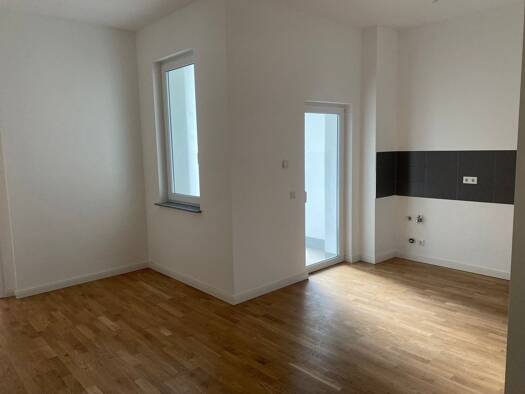 Wohnung zur Miete 500 € 3 Zimmer 76 m² 1. Geschoss frei ab sofort Heinrich-Schütz-Str. 14 we 5 Yorckgebiet Chemnitz 09130