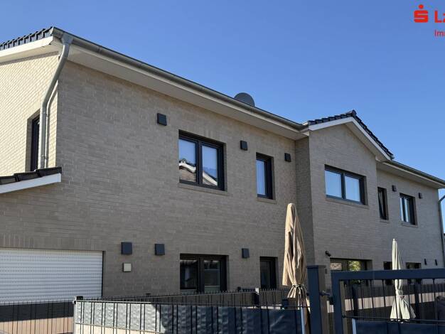 Mehrfamilienhaus zum Kauf 1.200.000 € 14 Zimmer 363 m² 782 m² Grundstück Edewecht Edewecht 26188