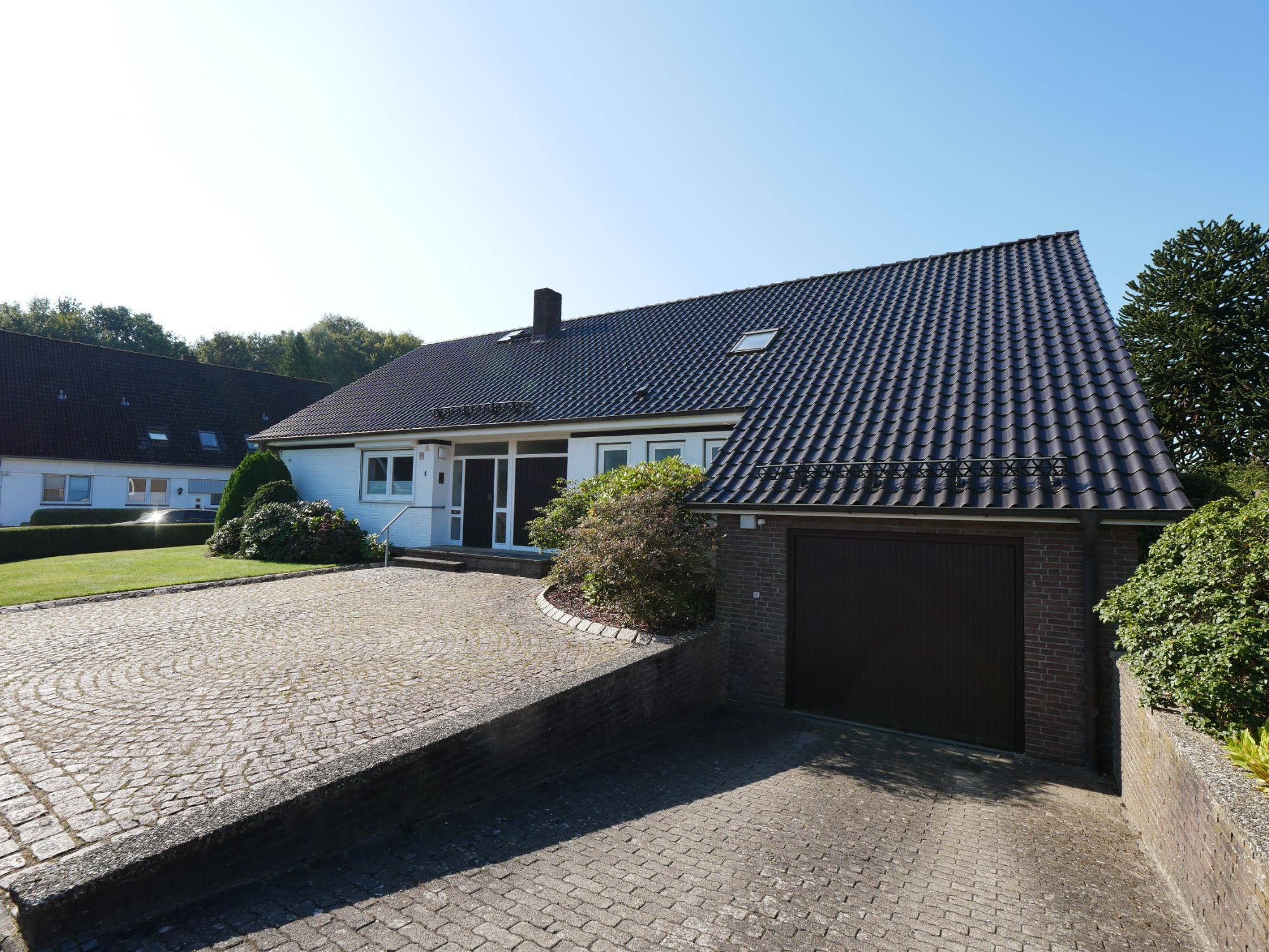 Einfamilienhaus zum Kauf 439.000 € 6 Zimmer 169,9 m²<br/>Wohnfläche 1.163 m²<br/>Grundstück Büdelsdorf 24782