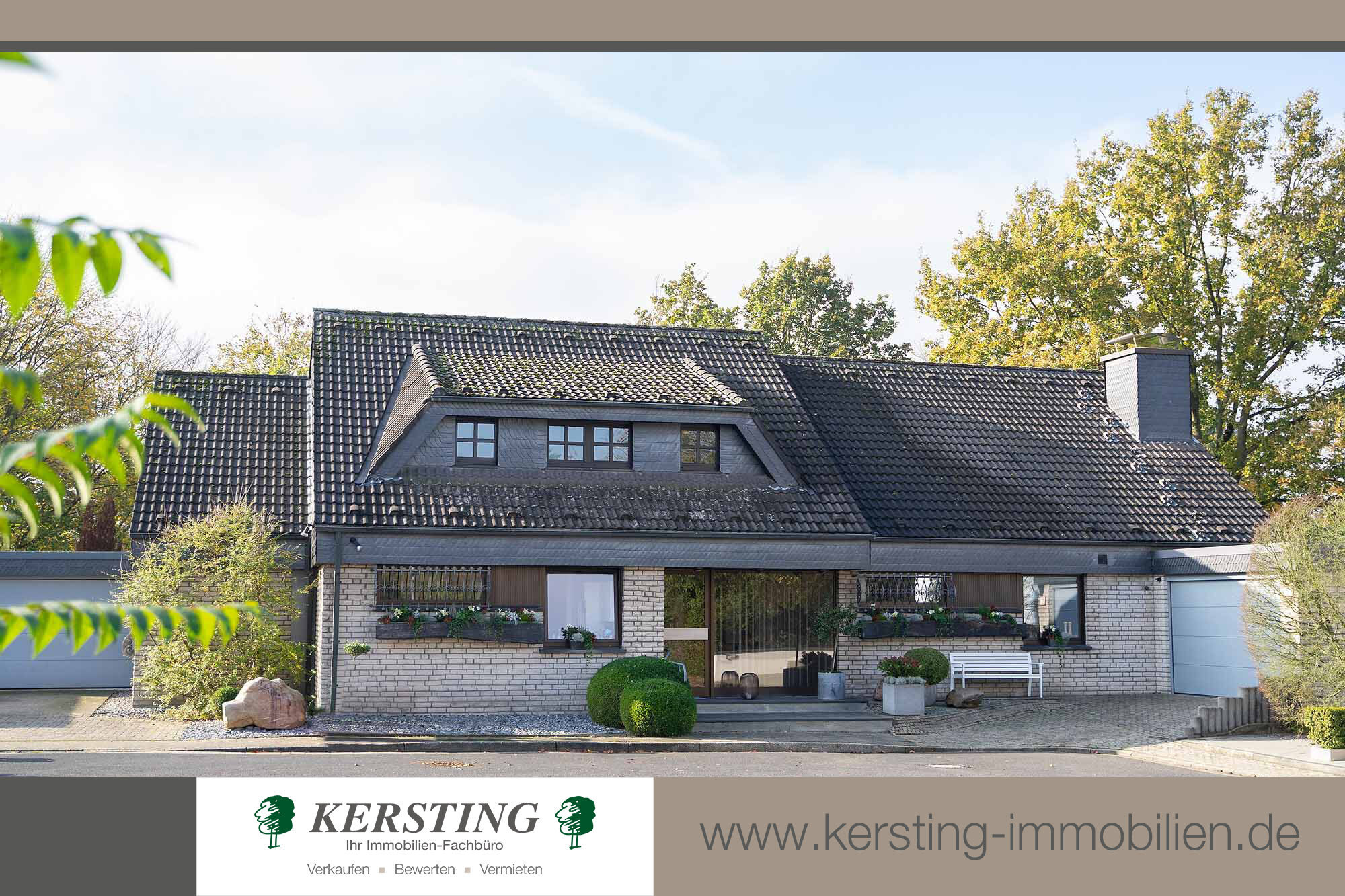 Mehrfamilienhaus zum Kauf 765.000 € 9 Zimmer 258 m²<br/>Wohnfläche 493 m²<br/>Grundstück Königshof - West Krefeld 47807