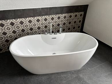 Wohnung zur Miete 800 € 2,5 Zimmer 85 m² Geschoss 3/3 frei ab sofort Jägerstraße 11 Oberhof 98559