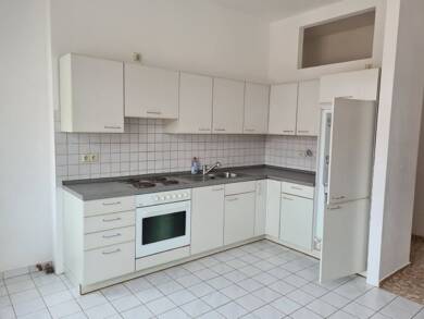 Wohnung zur Miete 350 € 2 Zimmer 60,1 m² 3. Geschoss frei ab sofort Bahnhofstraße 16 Löbau Löbau 02708
