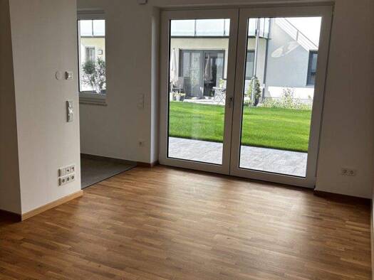 Wohnung zur Miete 810 € 2 Zimmer 56,1 m² EG frei ab sofort Abensberg 93326