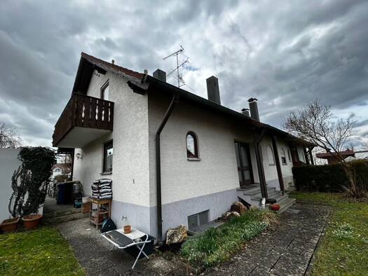 Doppelhaushälfte zum Kauf 340.000 € 6 Zimmer 126 m² 329 m² Grundstück Am Grieshauptgraben 7 Bubesheim 89347