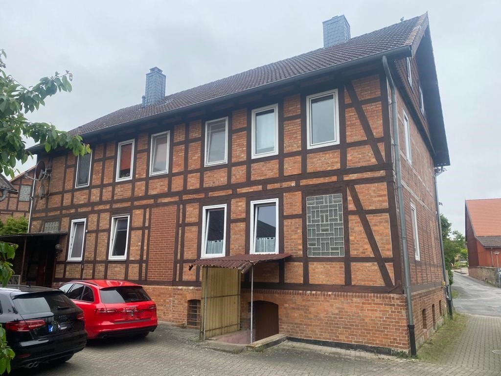 Mehrfamilienhaus zum Kauf 248.500 € 8 Zimmer 260 m²<br/>Wohnfläche 853 m²<br/>Grundstück Lesse Salzgitter 38228