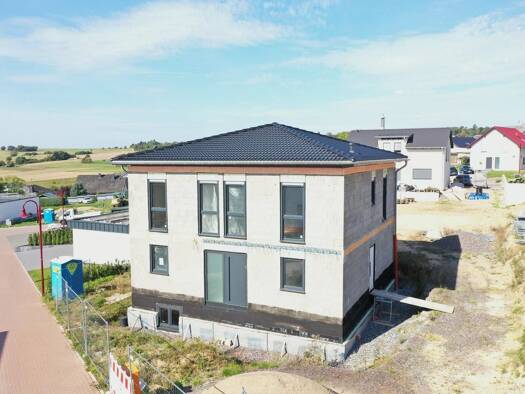 Haus zum Kauf 330.000 € 4 Zimmer 153,6 m² 662 m² Grundstück frei ab sofort Gondershausen 56283