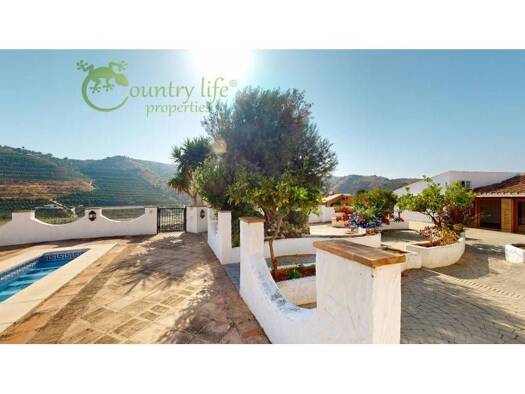 Chalet zum Kauf 475.000 € 3 Zimmer 167 m² 5.934 m² Grundstück Viñuela 29712