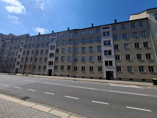 Wohnung zur Miete 400 € 4 Zimmer 78 m² Geschoss 3/5 frei ab sofort Reichenhainer Straße 6 Zentrum Zentrum 09111