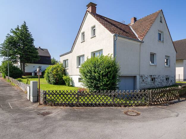 Einfamilienhaus zum Kauf 199.000 € 6 Zimmer 127 m² 709 m² Grundstück Voßwinkel Arnsberg / Voßwinkel 59757