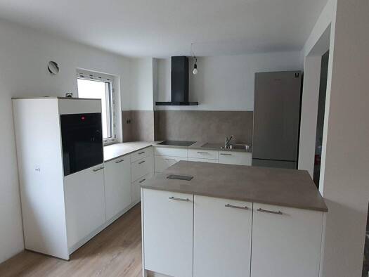 Wohnung zur Miete 2.160 € 3,5 Zimmer 100 m² frei ab sofort Mühlhausen Stuttgart 70378