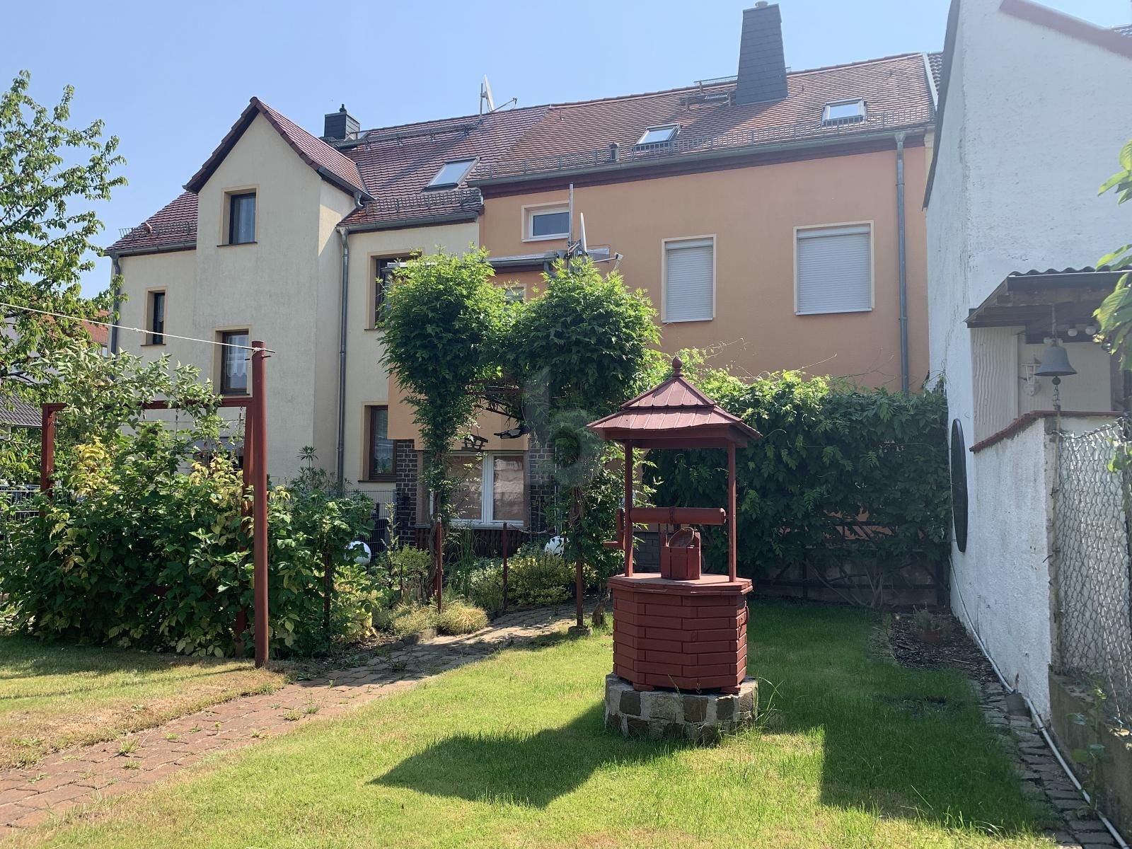 Reihenmittelhaus zum Kauf 179.900 € 7 Zimmer 160 m²<br/>Wohnfläche 250 m²<br/>Grundstück Groitzsch Groitzsch 04539