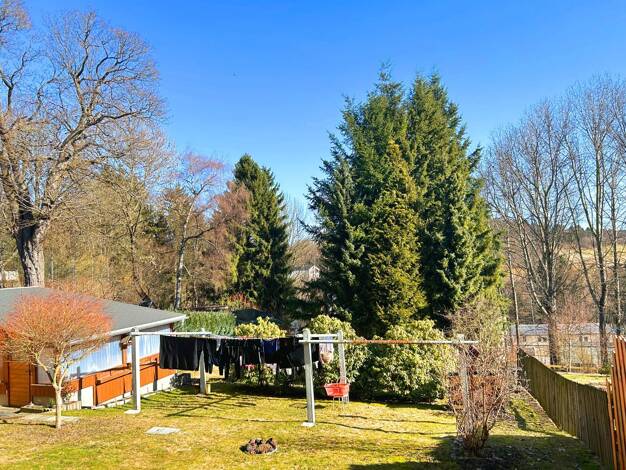 Einfamilienhaus zum Kauf 54.499 € 9 Zimmer 174 m² 860 m² Grundstück Elterlein 09481