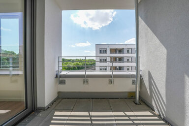 Wohnung zur Miete 1.062,36 € 3 Zimmer 79,3 m² 4. Geschoss frei ab 01.11.2024 Von-Hünefeld-Straße 20+22 Stadtmitte Neu-Ulm 89231