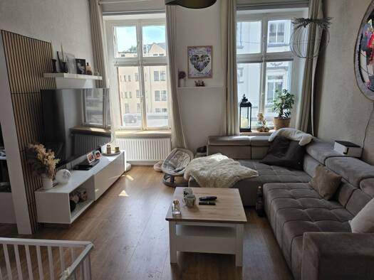 Wohnung zur Miete 700 € 4 Zimmer 71 m² Geschoss 1/5 frei ab 15.08.2026 Elberfeld Wuppertal 42105