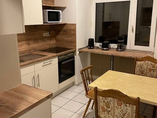 Wohnung zur Miete 320 € 3 Zimmer 14 m² frei ab sofort Weende Göttingen 37077